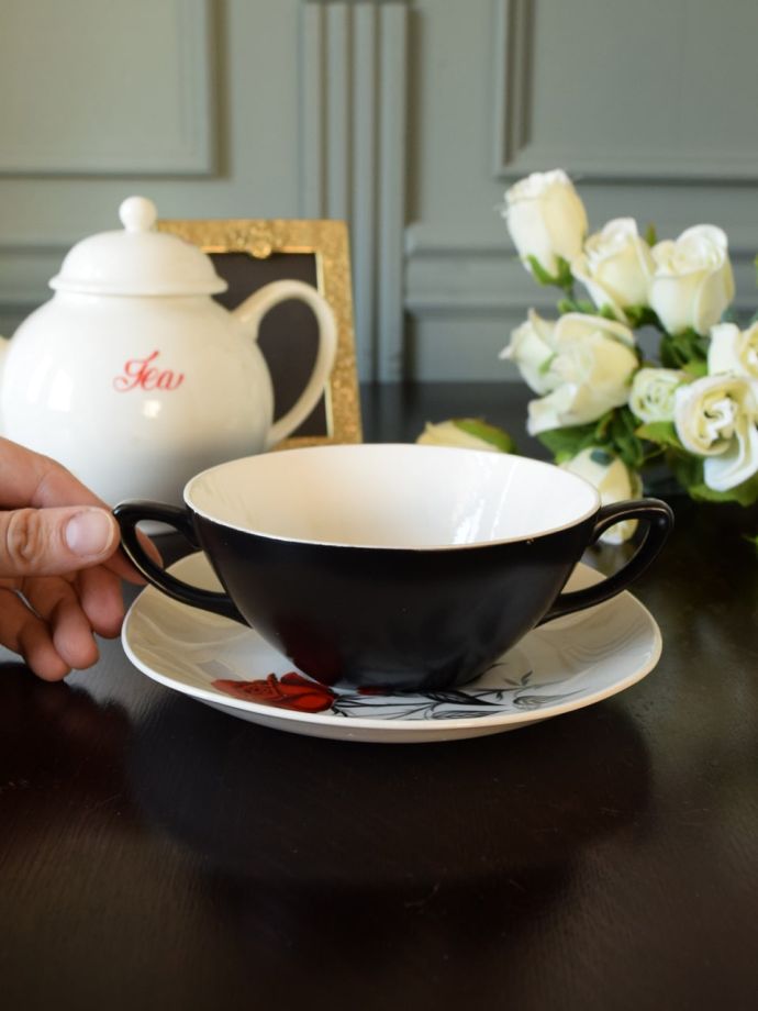 イギリスのカップ&ソーサー