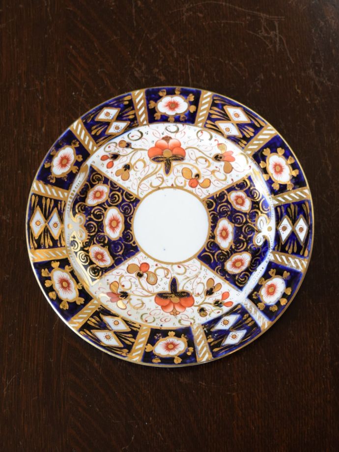 英国アンティークのおしゃれな食器