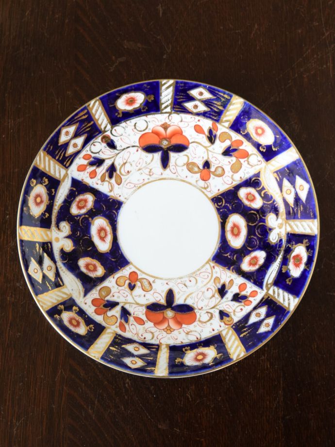 英国アンティークのおしゃれな食器