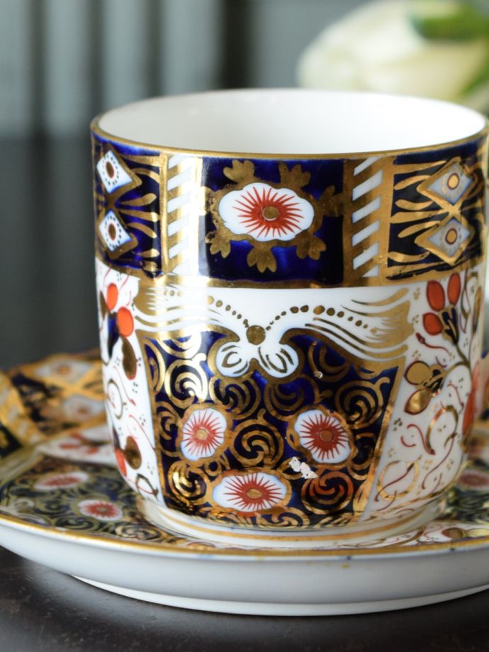 アンティークのカップ＆ソーサー