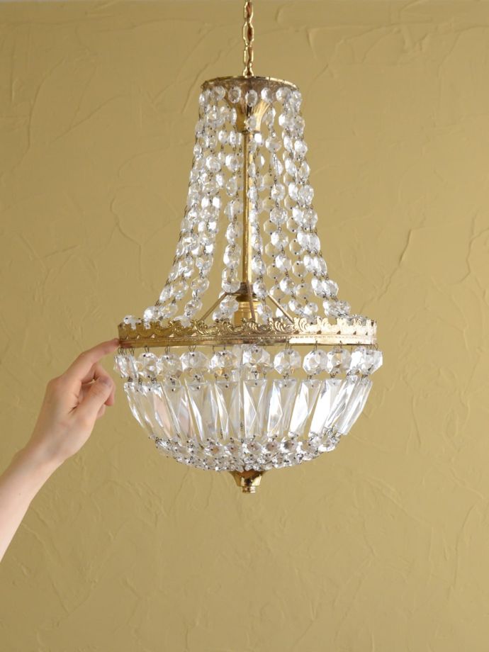 シャンデリアの灯り