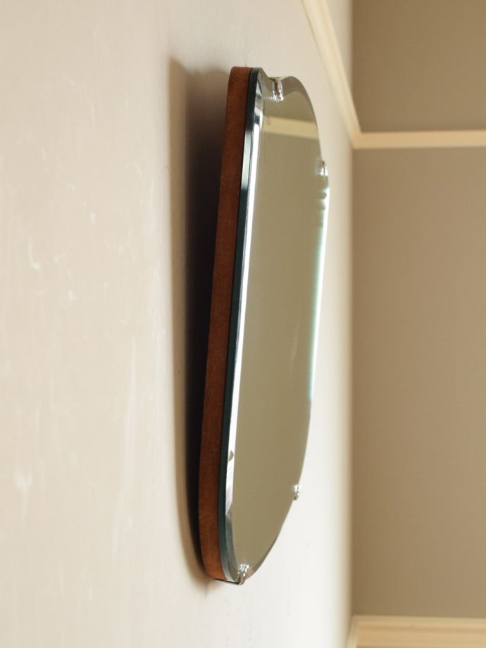 アンティークミラーの側面