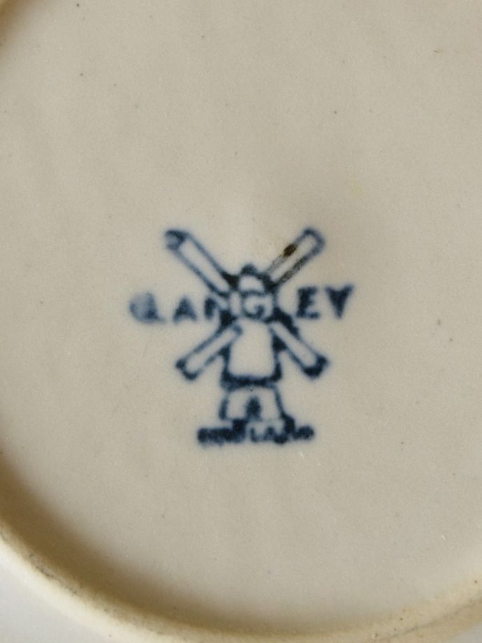 デンビー社のバックスタンプ