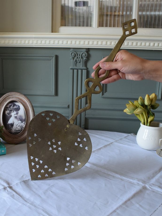 真鍮製のキッチンツール