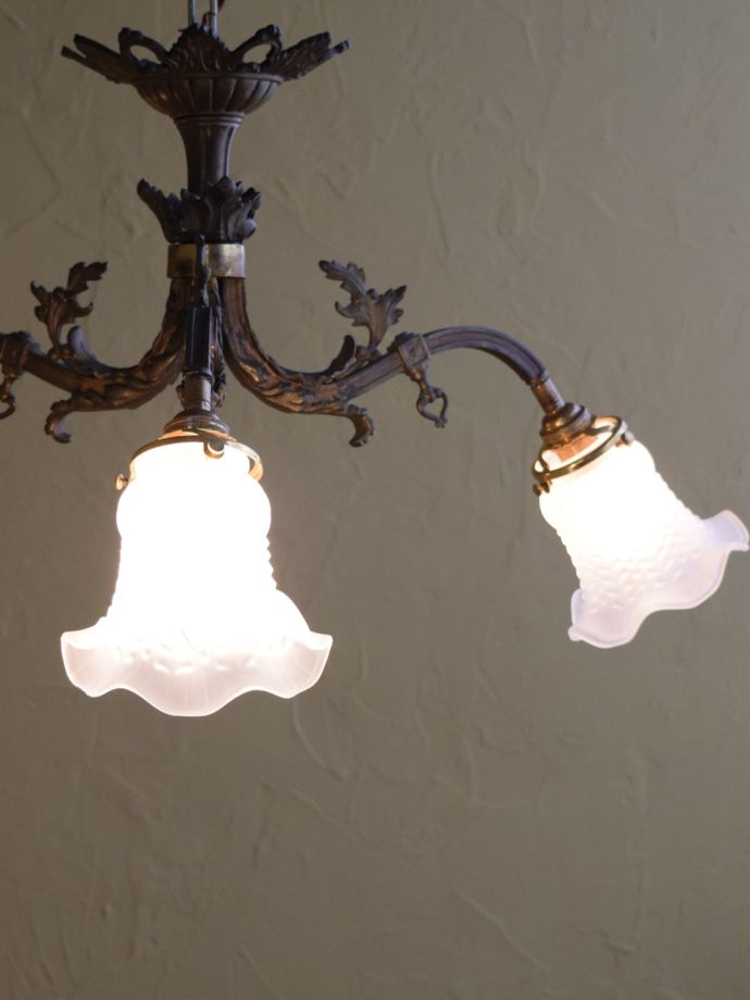 アンティークのシャンデリア