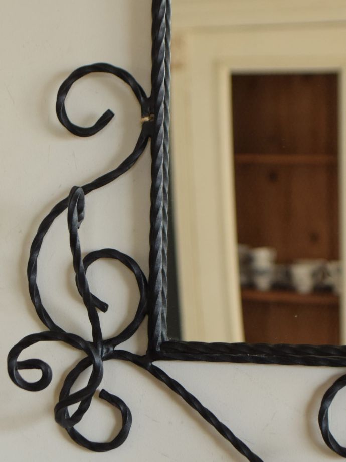 アンティークの鏡の装飾