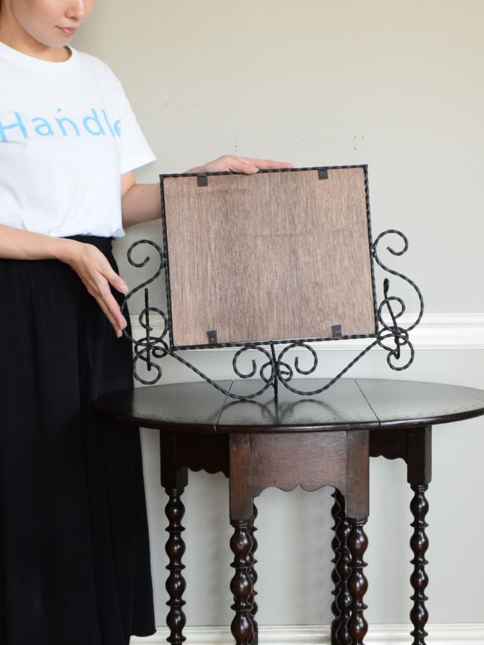 アンティークミラーの裏側