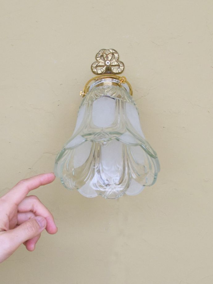 アンティークの壁付け照明