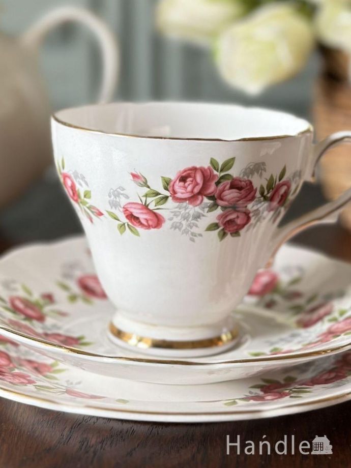 アンティークのカップ&ソーサー(トリオ)