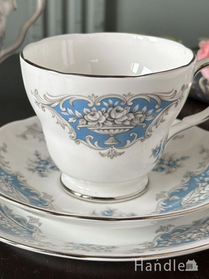 アンティークのカップ&ソーサー(トリオ)