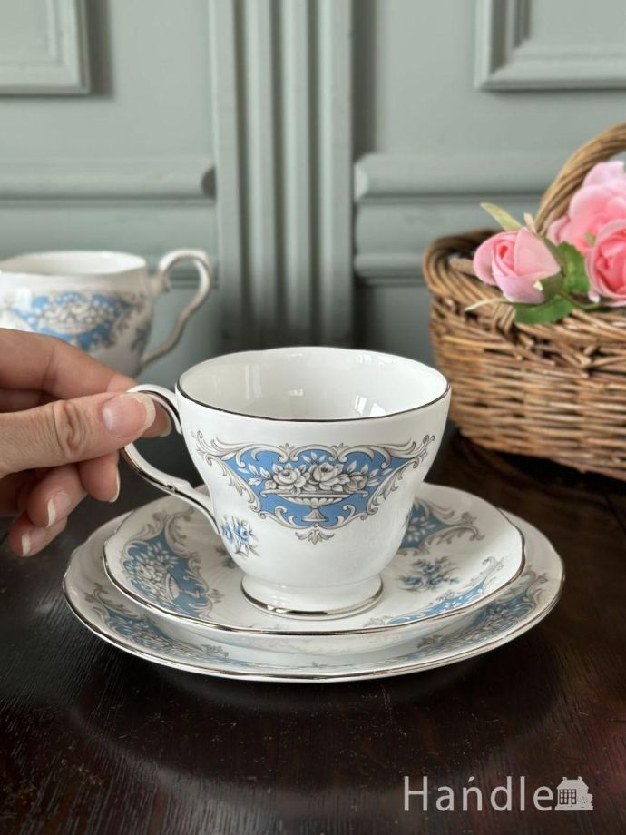 イギリスのカップ&ソーサー(トリオ)