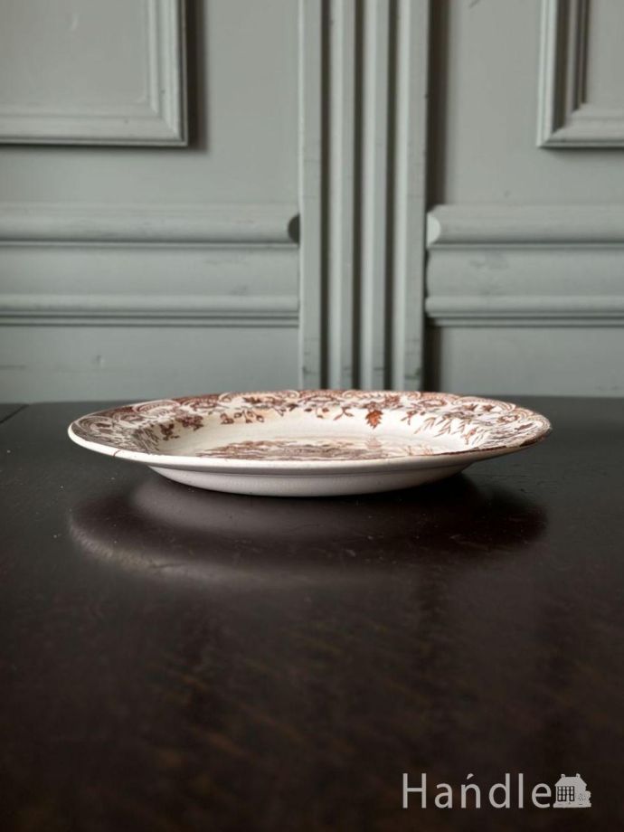 英国アンティークのおしゃれな食器