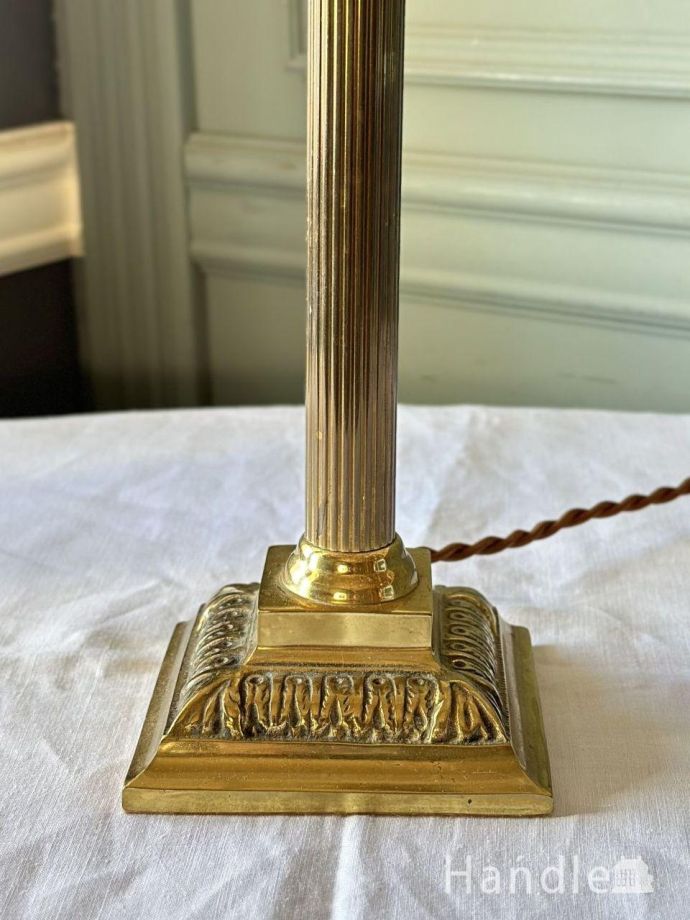 テーブルランプの装飾