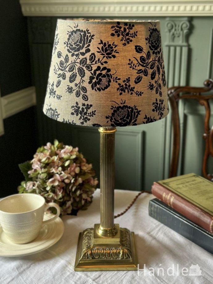 アンティークの照明、テーブルランプ