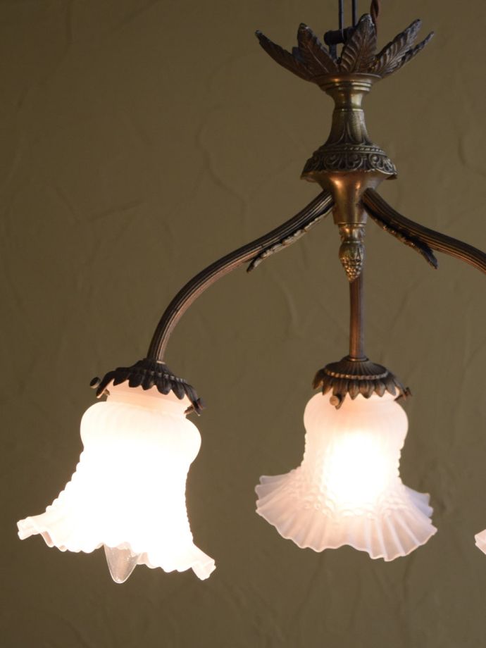 アンティークのシャンデリア