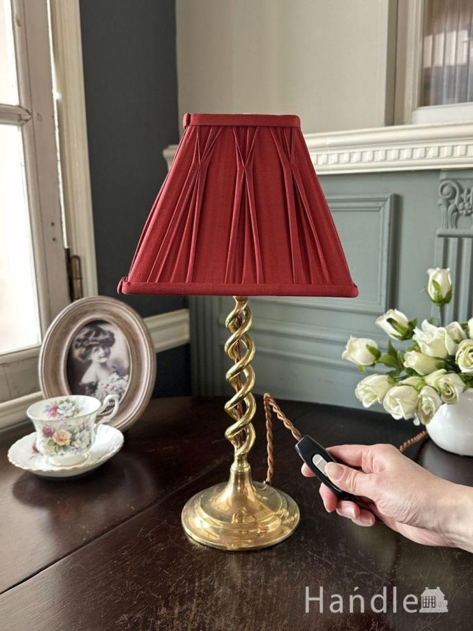 テーブルランプのスイッチ