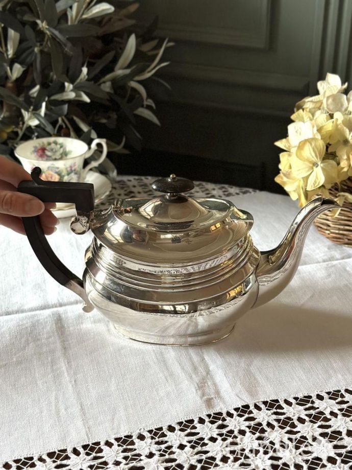 英国アンティークの銀製品