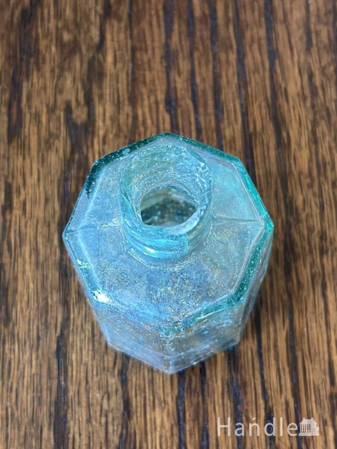 おしゃれなアンティークガラス雑貨