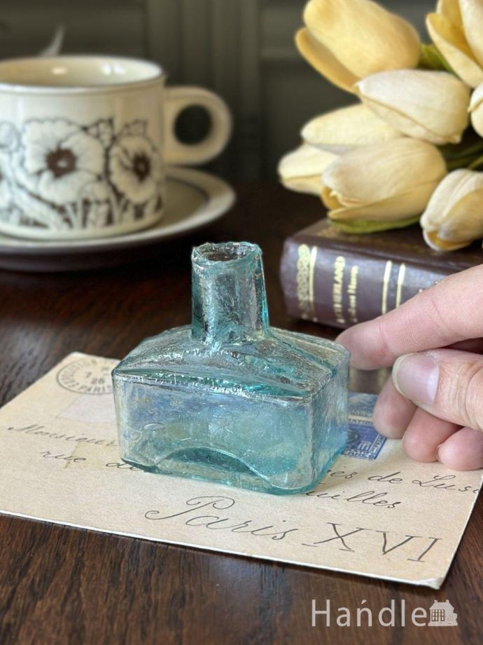 アンティークのガラス雑貨