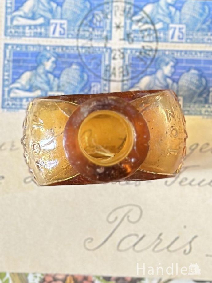 おしゃれなアンティークガラス雑貨