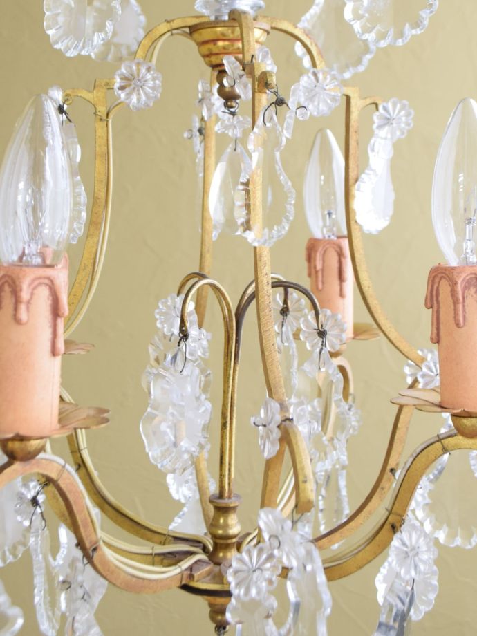 シャンデリアのパーツ