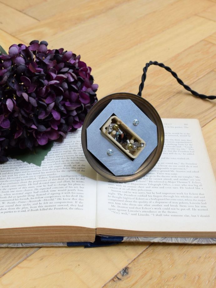 ペンダントライトの取り付け方