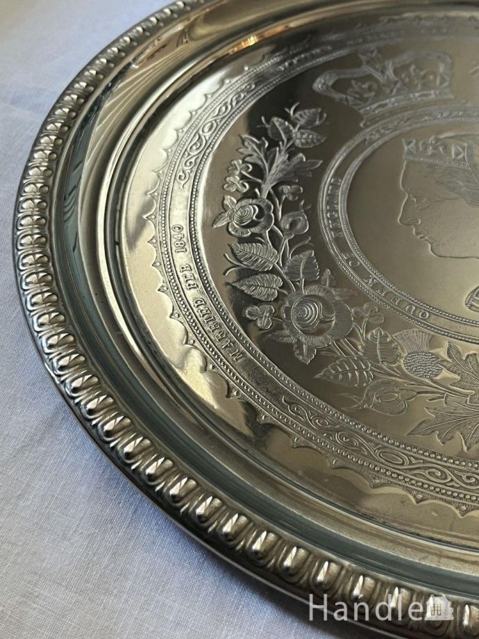 シルバートレイの装飾