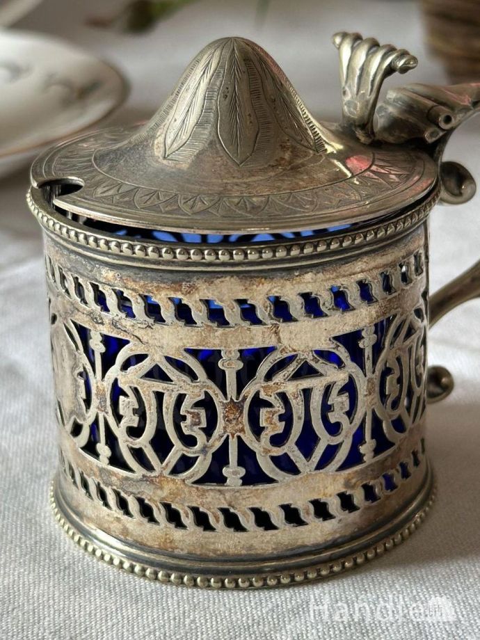 アンティークのスパイスラック