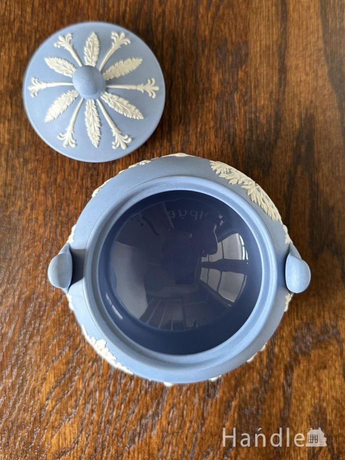 ウェッジウッドのジャスパーウェア、ペールブルー色のアンティーク