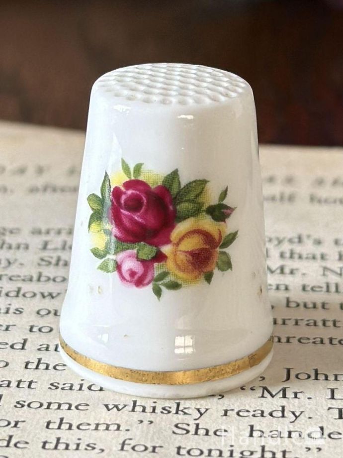 ロイヤルアルバートのシンブル、イギリスのアンティーク雑貨(k-5724-z