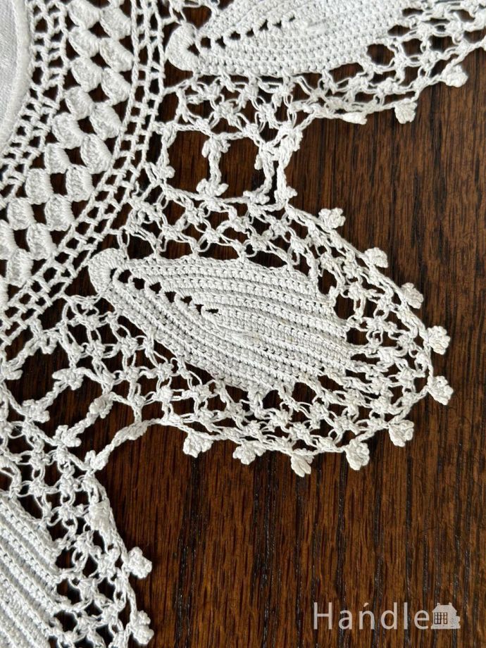 アンティークのドイリー