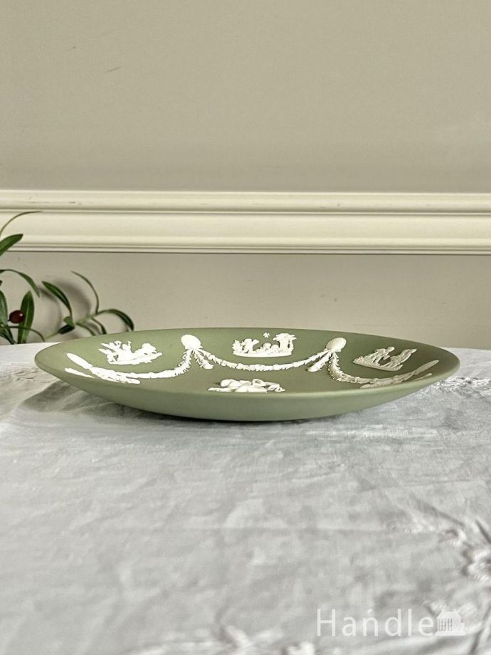 英国アンティークのおしゃれな食器