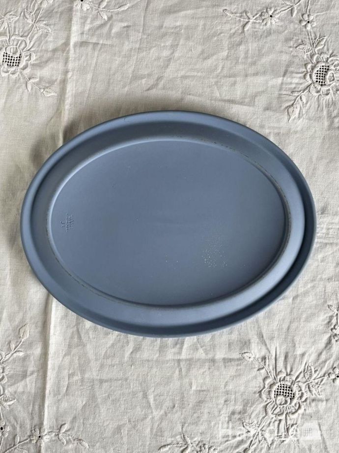 プレートの後ろ