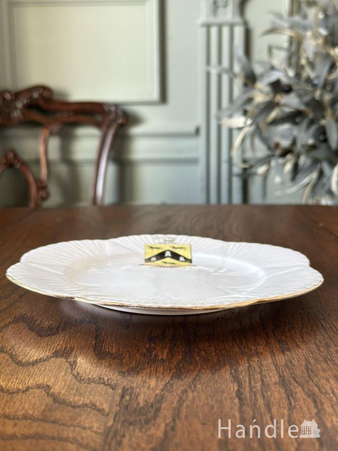 英国アンティークのおしゃれな食器