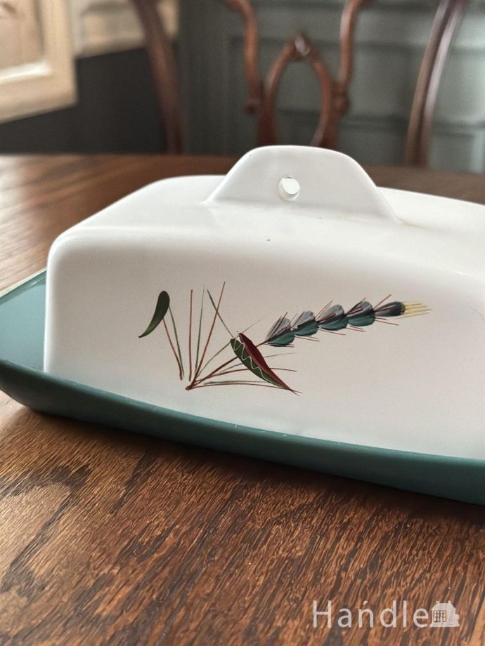 アンティークのバターディッシュ