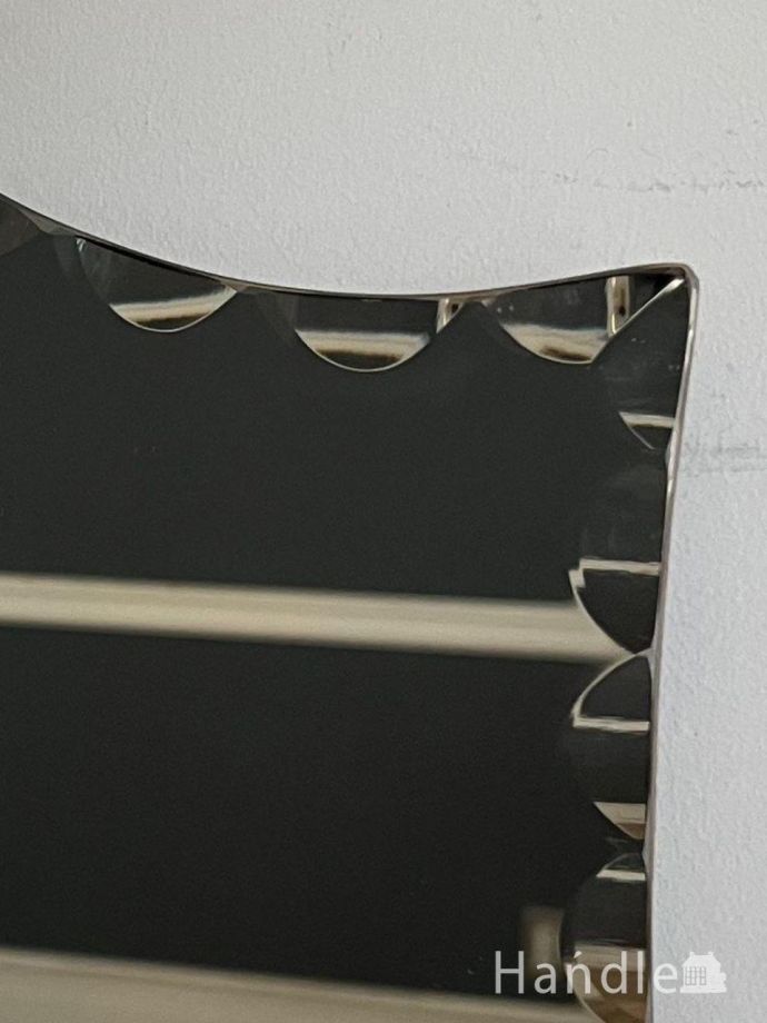 英国アンティークの美しい鏡