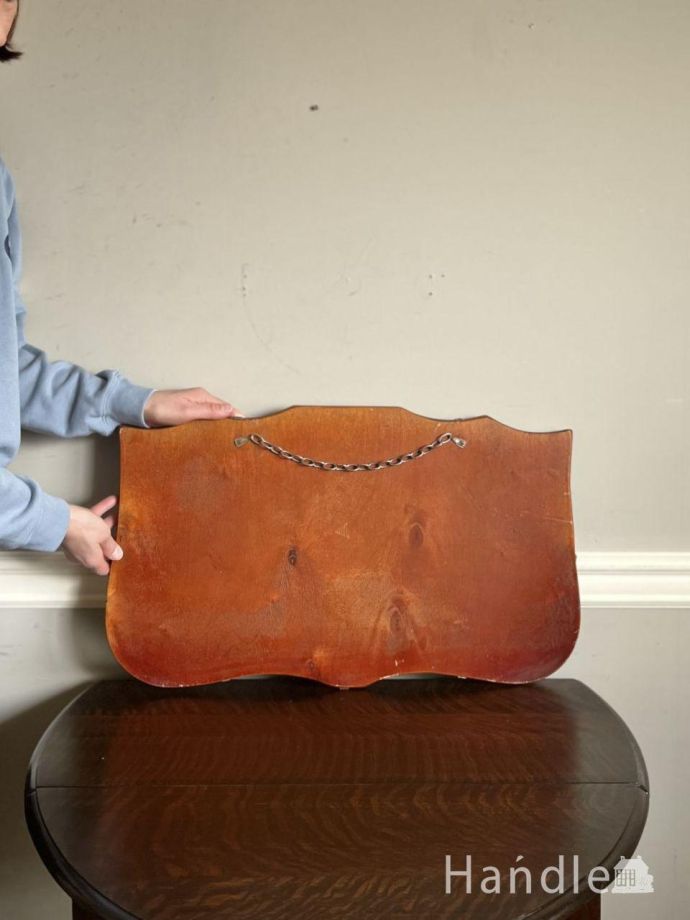 アンティークの鏡の裏