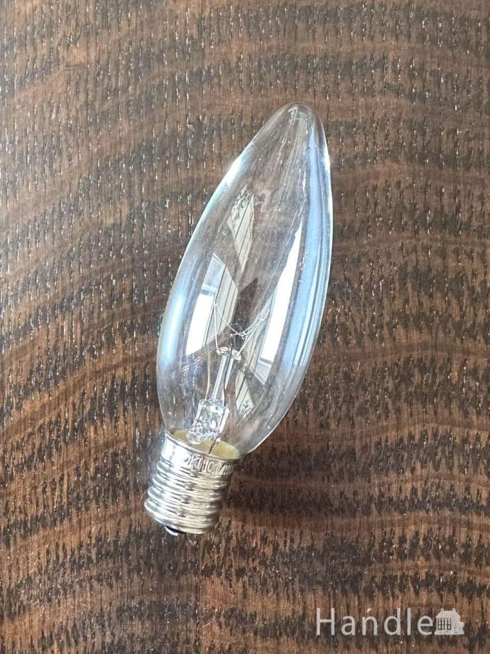 テーブルランプの電球