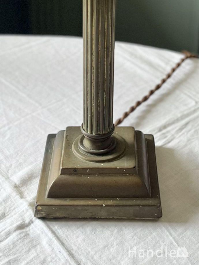 テーブルランプの装飾