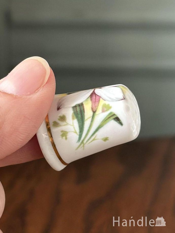 英国アンティークのおしゃれなシンブル