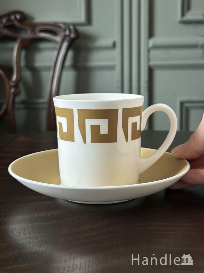 アンティークのカップ＆ソーサー