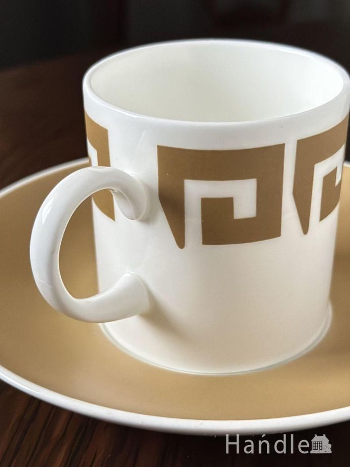 アンティークのカップ＆ソーサー