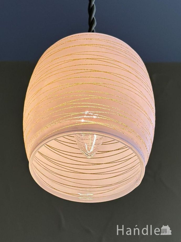 アンティーク照明の美しい灯り