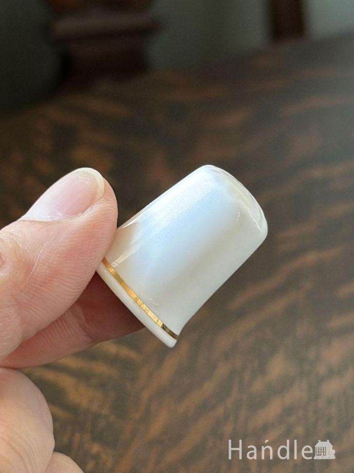 英国アンティークのおしゃれなシンブル