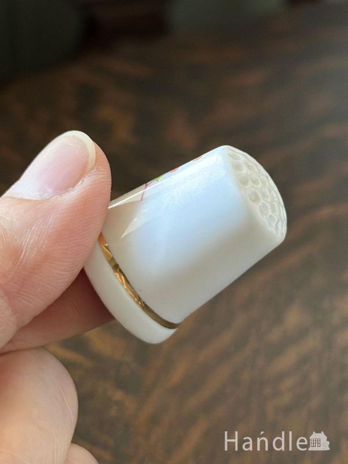 英国アンティークのおしゃれなシンブル