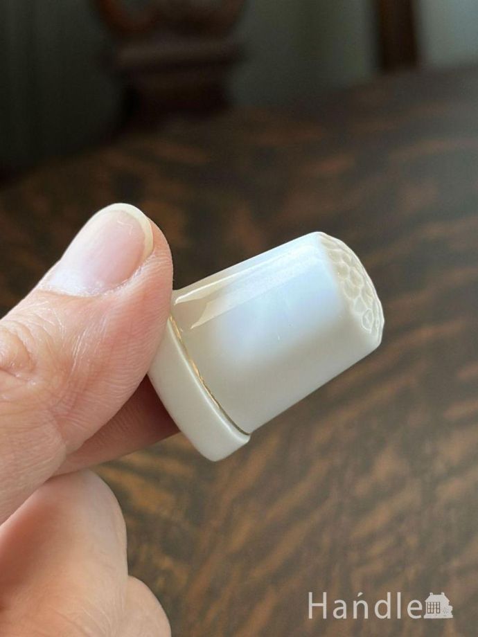 英国アンティークのおしゃれなシンブル