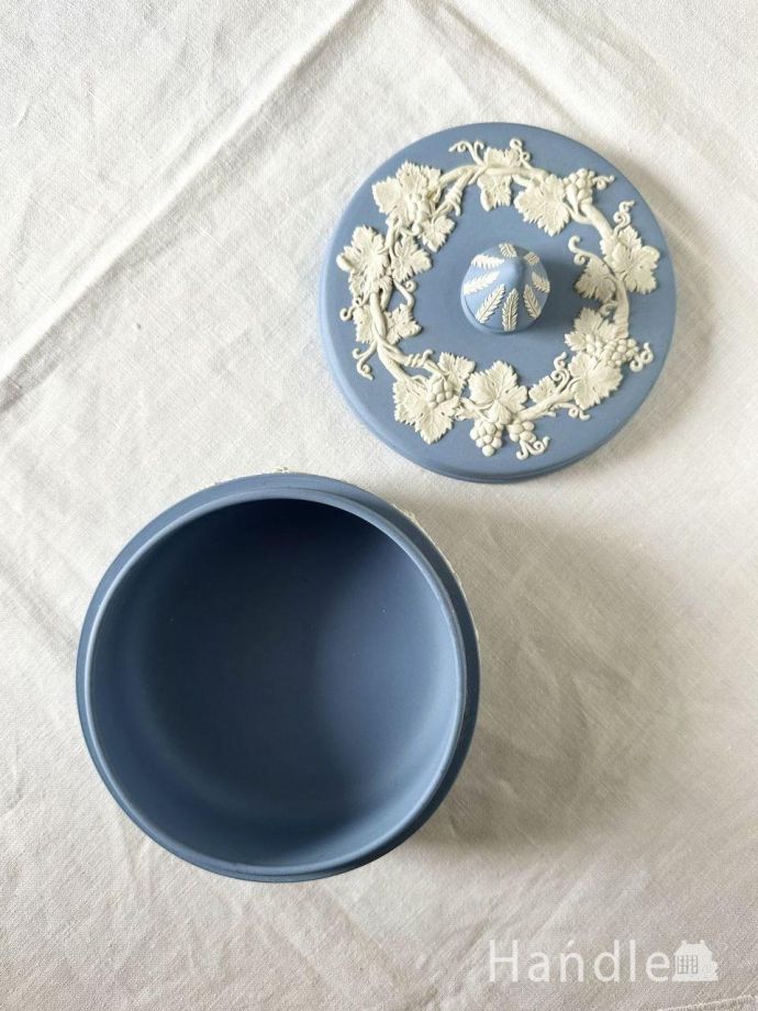 ウェッジウッドのボックス