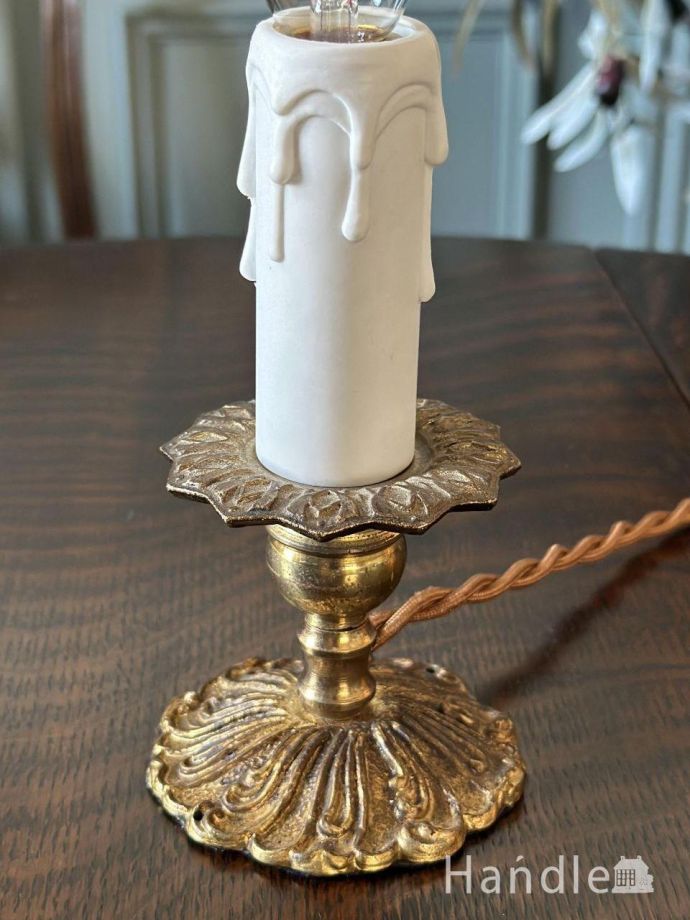 テーブルランプの装飾