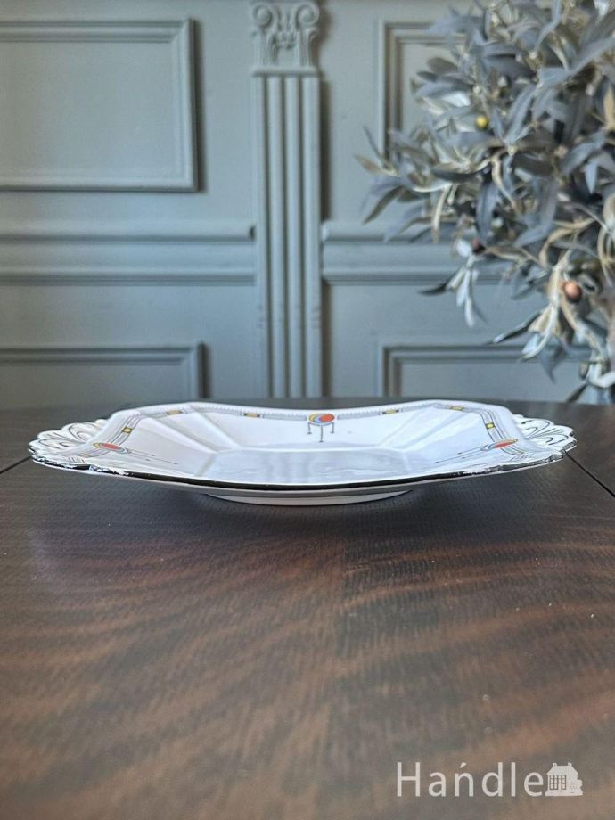 英国アンティークのおしゃれな食器