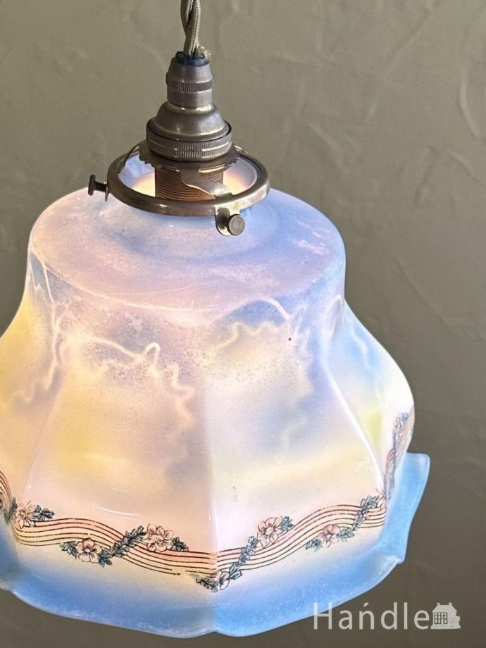 アンティークのガラスシェード